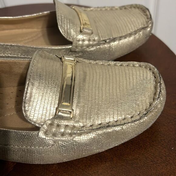 🔥Naturalizer Gadget N5 Comfort Golden Slip-on Loafers - Sz 9N - great condition - Picture 3 of 9